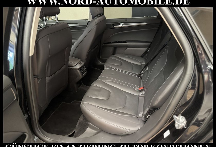 Ford Mondeo Mondeo Lim. 2.0 EB Titanium *LEDER*ACC*PANO*LED*