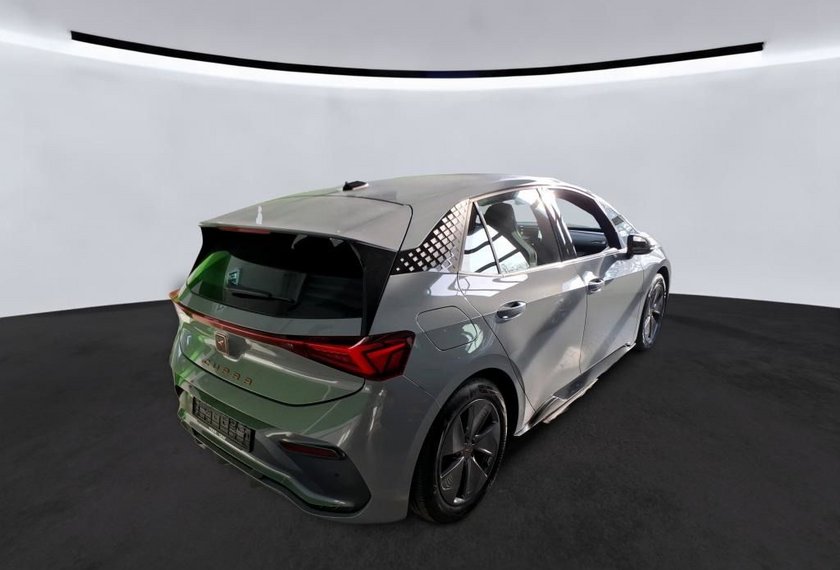 Cupra Born Born 150 KW Automatik Kamera/SHZ/ACC/18