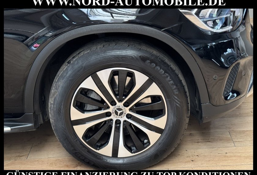 Mercedes-Benz GLC 300 GLC 300 d 4M Distro*AHK*Wide*Memory*Trittbretter