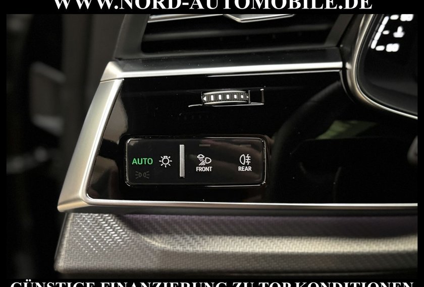 Audi RSQ8 RSQ8 4.0 TFSI QU.Pano/AHK/HeadUp/23/StHz/