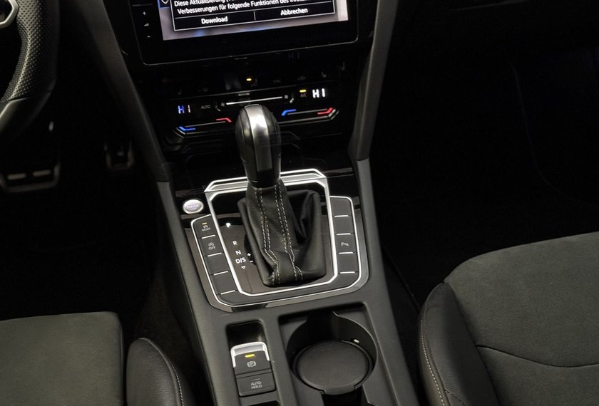 Volkswagen Arteon Arteon Shooting Brake 2.0 TDI R-Line DSG AHK/18