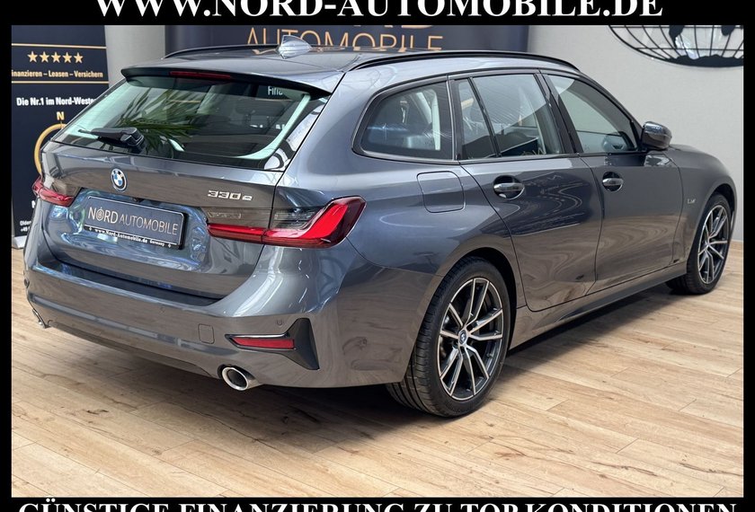 BMW 330 330 e touring Sport Line *LASER*PANO*AHK*UPE:71