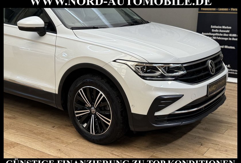 Volkswagen Tiguan Tiguan Life 4MOT 2.0 TSI DSG SIDE&amp;LANE/Leder/18