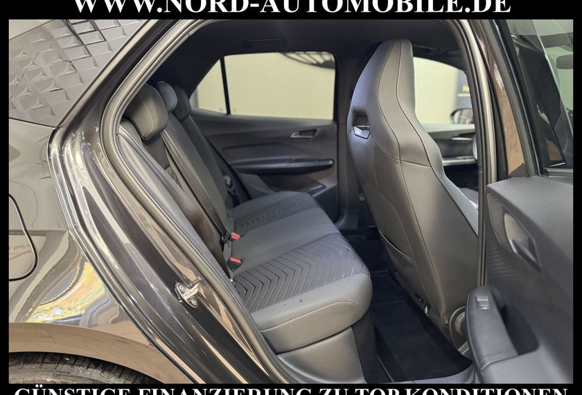 Cupra Born Born 150KW Automatik Kamera/ACC/Navi/20/