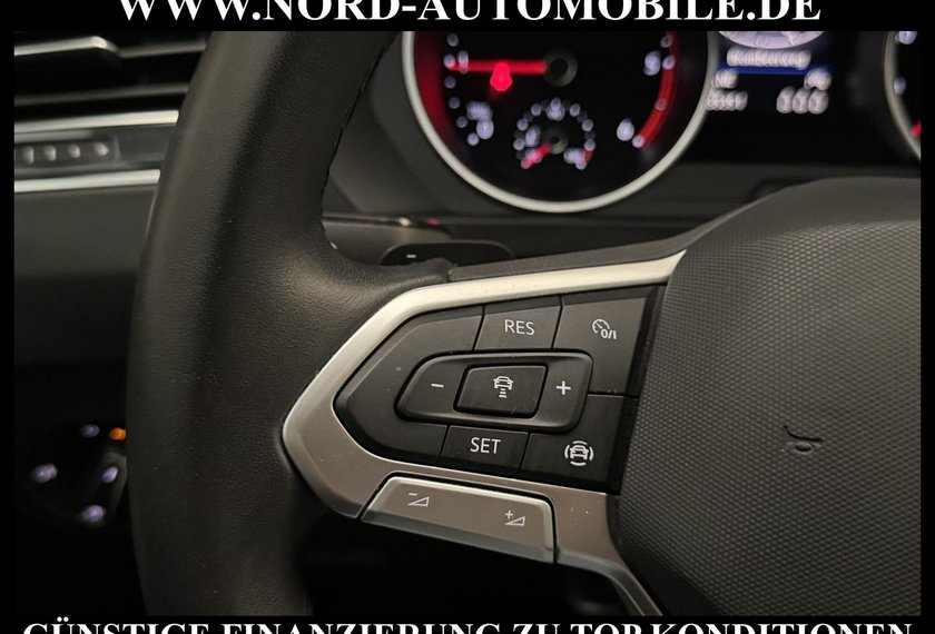 Volkswagen Tiguan Tiguan Life 2.0 TDI DSG Kamera/ACC/Side&amp;Lane/Nav