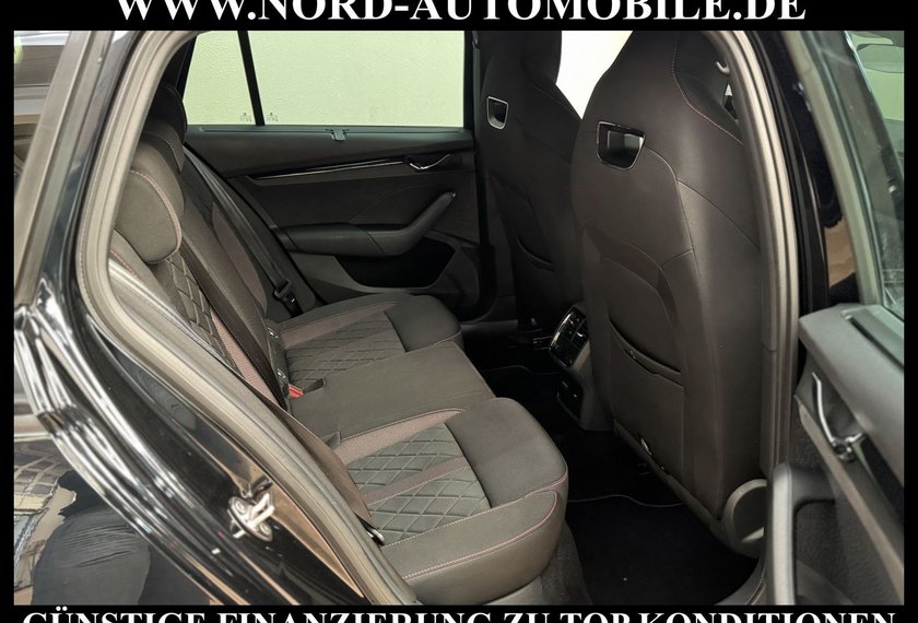 Skoda Octavia Octavia RS iV Combi First Edition 1.4 TSI DSG 19