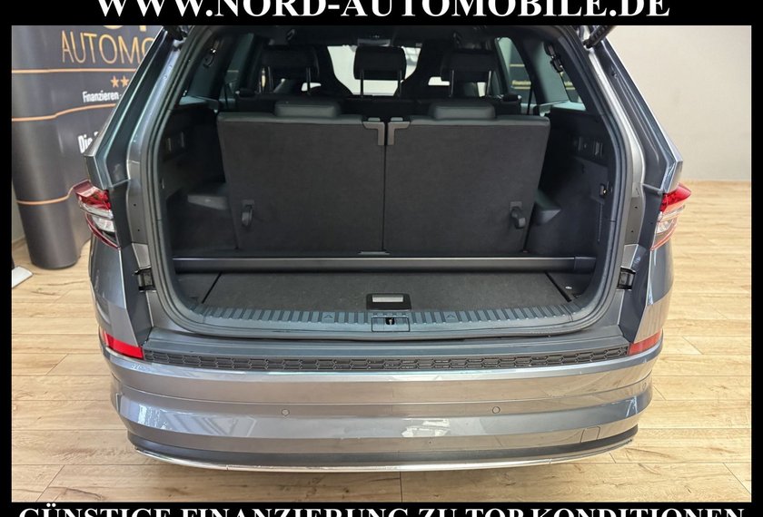 Skoda Kodiaq Kodiaq Sportline 2.0 TDI DSG 7-Sitzer/AHK/ACC/19