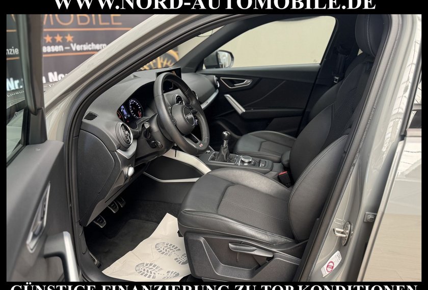Audi Q2 Q2 35 TFSI S-LINE *AHK*19 ZOLL*LED*MEGA-OPTIK