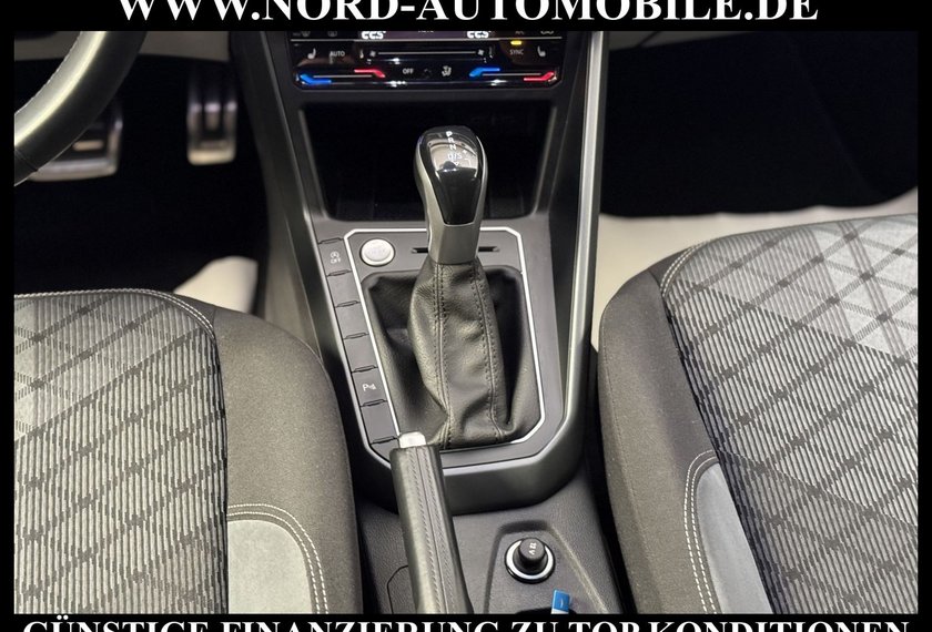 Volkswagen Taigo Taigo R-Line 1.5 TSI DSG Dig.Cockpit/AHK/Kamera