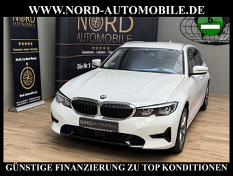 BMW 320 320 d Touring Sport Line *AHK*ACC*KAM*LED*HiFi*