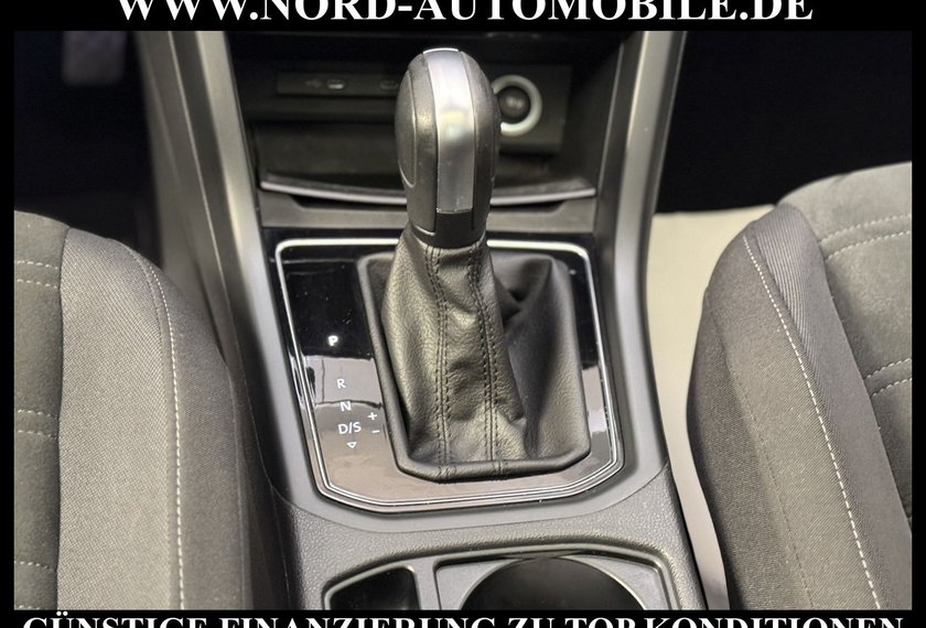 Volkswagen Touran Touran R-Line 1.5 TSI DSG Pano/LED/Dynaudio/17