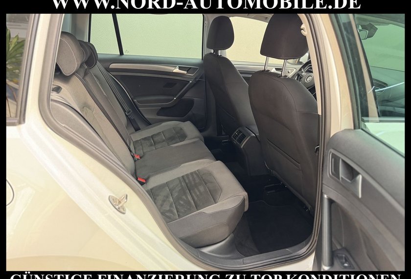 Volkswagen Golf Golf Variant R-Line 2.0 TDI DSG Kamera/ACC/SHZ