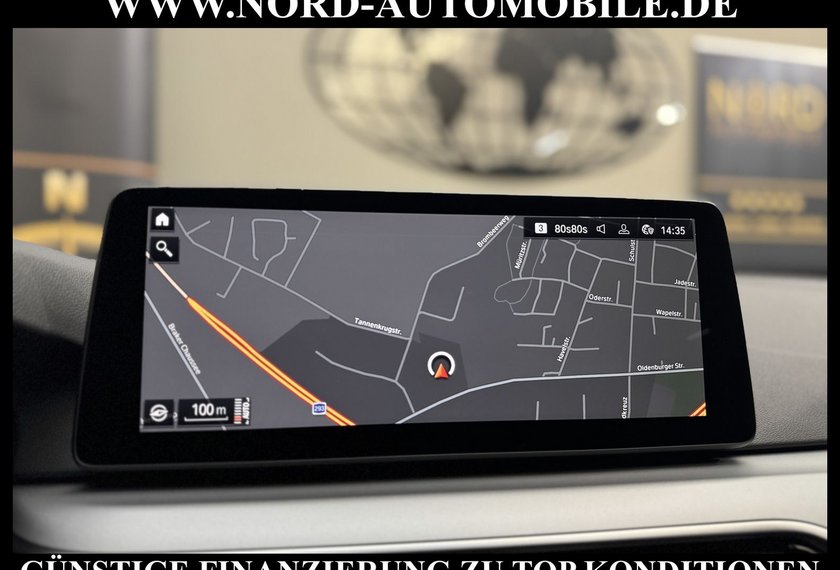 BMW 520 520 d Touring xDrive *LED*StHz*AHK*Luft*ParkAss*