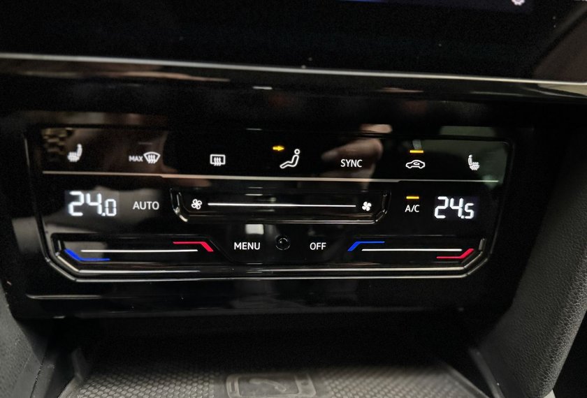 Volkswagen Passat Alltrack Passat Alltrack Var. 4MOT 2.0 TDI DSG Kamera/Nav