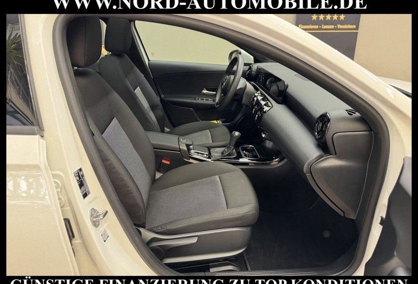 Mercedes-Benz A 180 A 180d Panorama/Navi/Tempomat