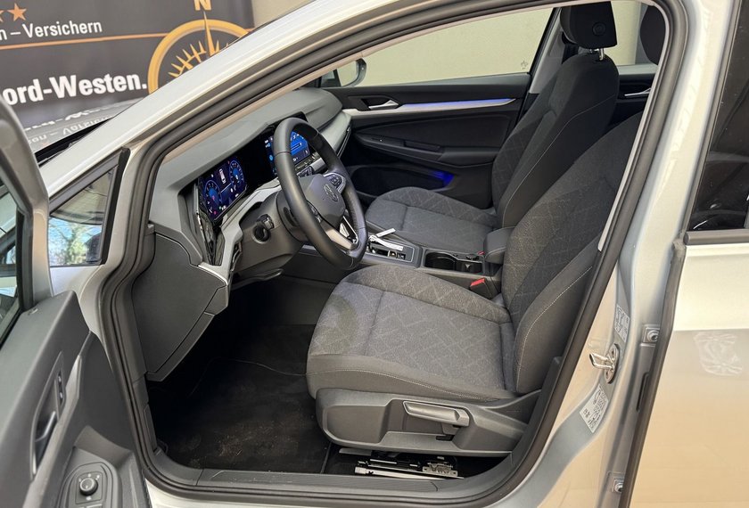 Volkswagen Golf Golf Variant Life 1.5 eTSI DSG AHK/Navi/LED/