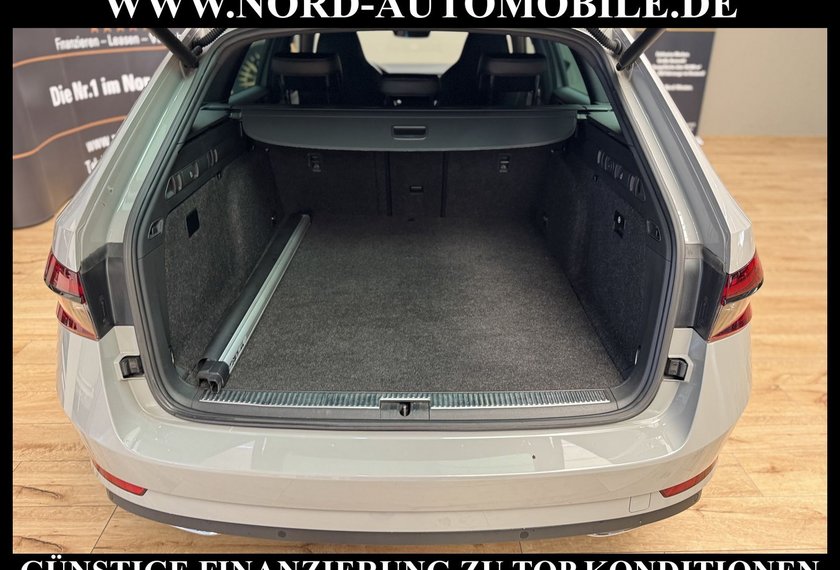 Skoda Superb Superb iV Combi Sportline 1.4 TSI DSG Kamera/19/