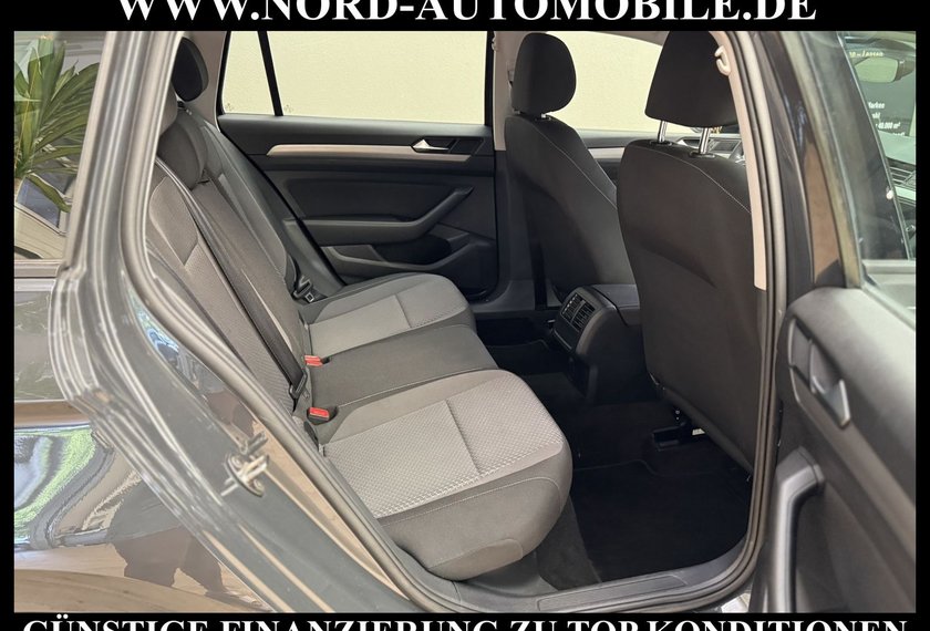 Volkswagen Passat Variant Passat Variant 2.0 TDI DSG Navi/LED/ACC/PDC