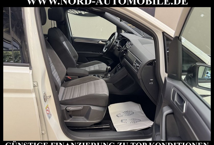 Volkswagen Touran Touran R-Line 2.0 TDI SCR DSG Dig.Cockpit/AHK/18