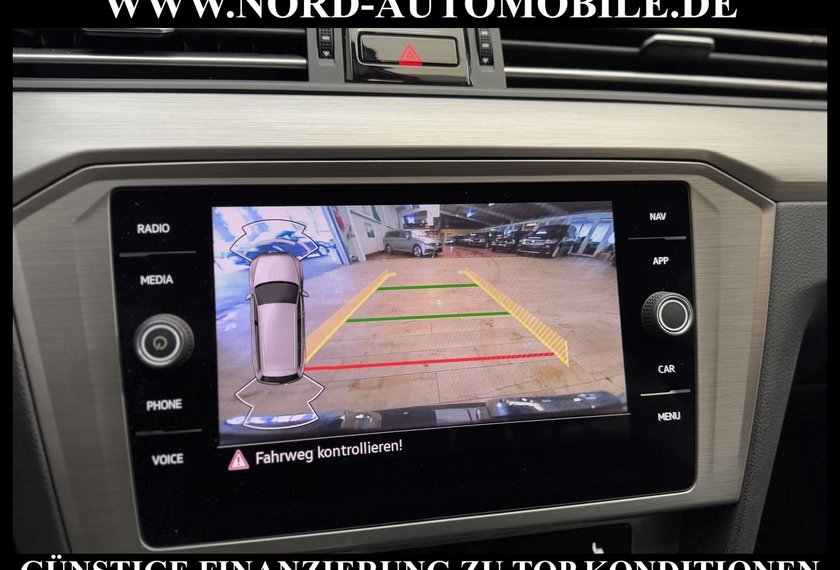 Volkswagen Passat Variant Passat Variant 2.0 TDI Kamera/AHK/Navi/LED