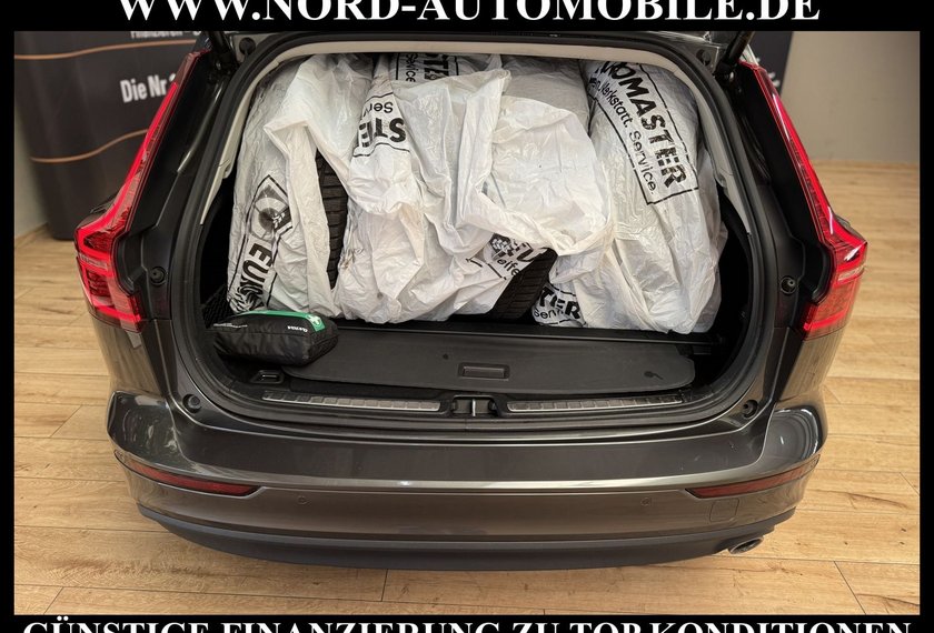 Volvo V60 V60 Kombi D3 Momentum Pro *LED*Navi*AHK*Kamera*