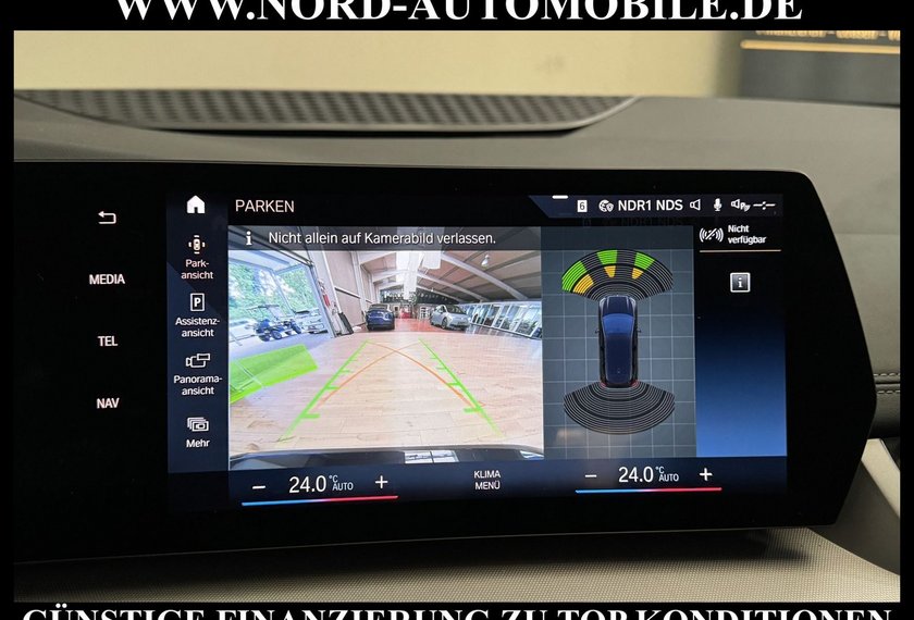BMW 220 220 i Active Tourer *PREMIUM*AHK*CURVED*UPE:44*