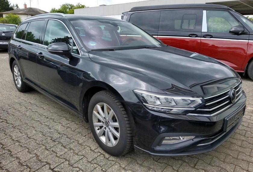 Volkswagen Passat Variant Passat Variant Business 2.0 TDI DSG Kamera/Navi