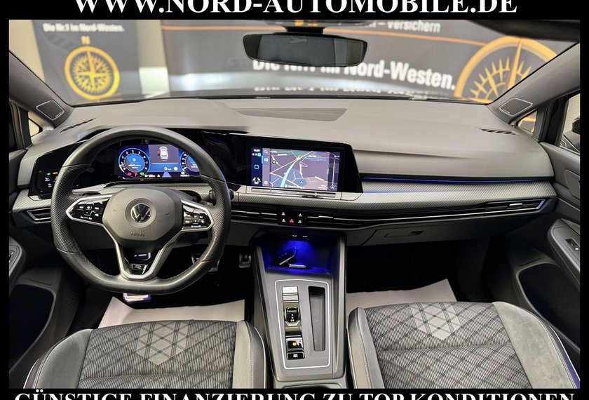 Volkswagen Golf Golf VIII Variant 1.5 eTSI DSG R-Line Pano/AHK/