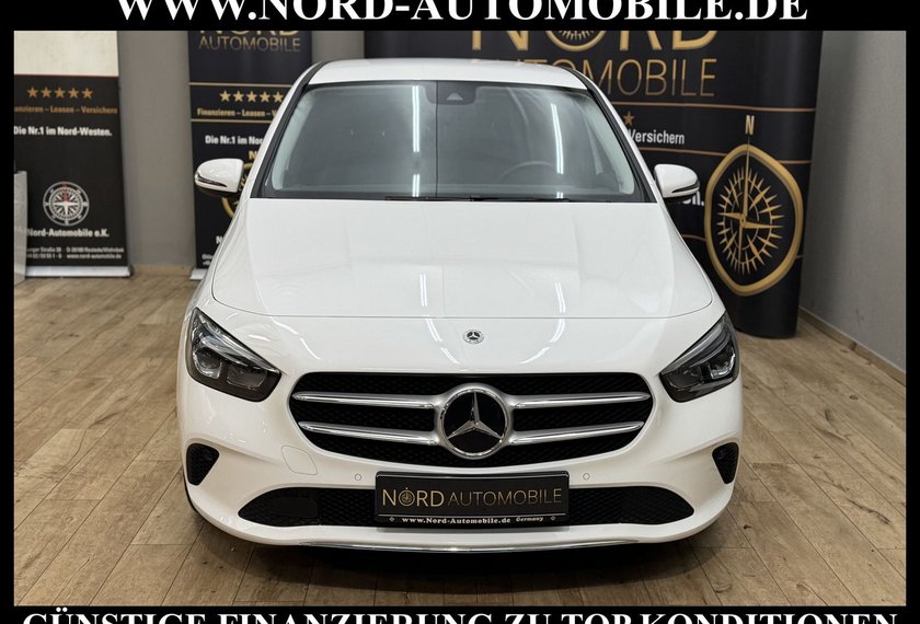 Mercedes-Benz B 180 B 180 d STYLE *LED*NAVI*SHZ*KAM*UPE:43