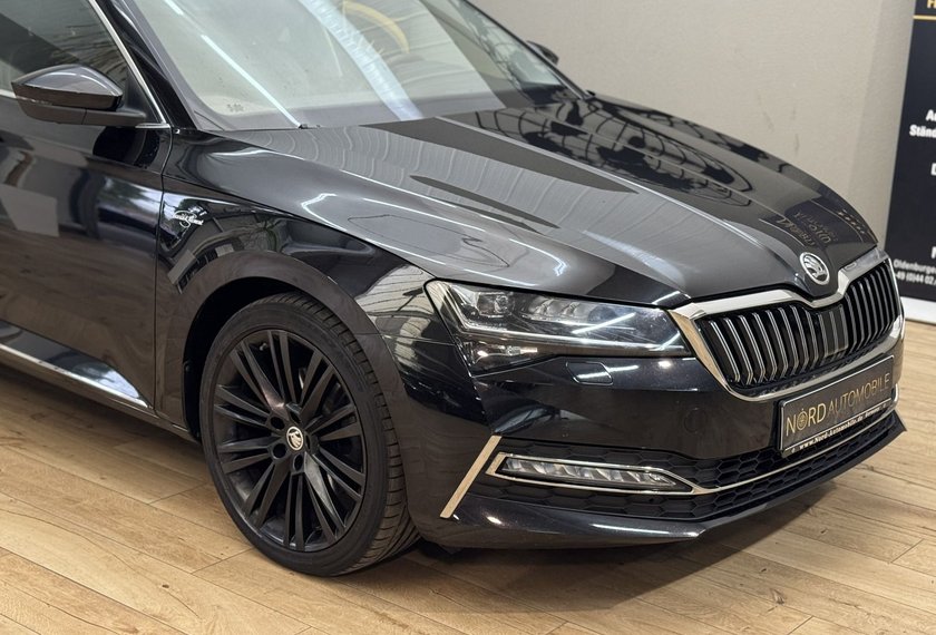 Skoda Superb Superb Combi Laurin &amp; Klement 2.0 TDI AHK/19/ L&amp;