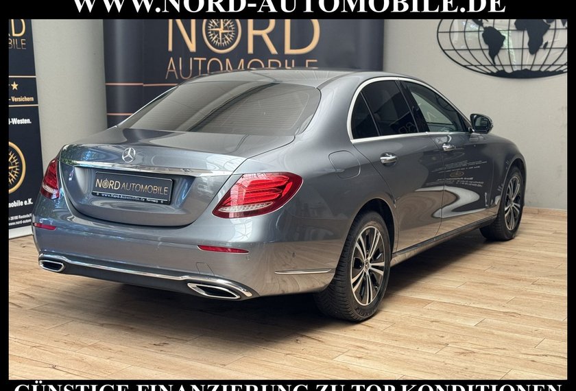 Mercedes-Benz E 220 E 220 d Lim. Exclusive *Distro+*Comand*360°*LED*