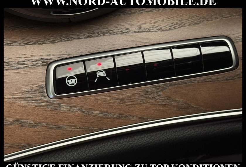 Mercedes-Benz E 220 E 220 d Lim. Exclusive *Distro+*Comand*360°*LED*