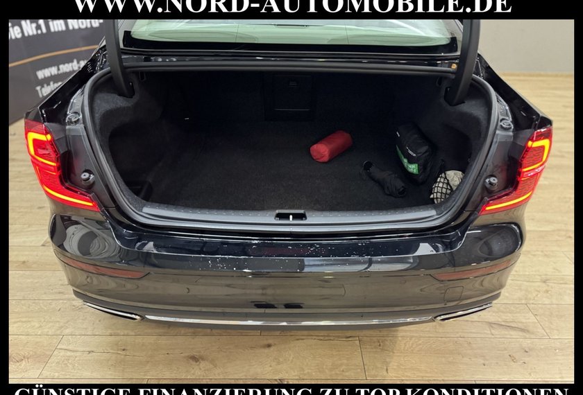 Volvo S60 S60 Lim. B4 INSCRIPTION *HARMAN*18Z*LEDER*UPE:51