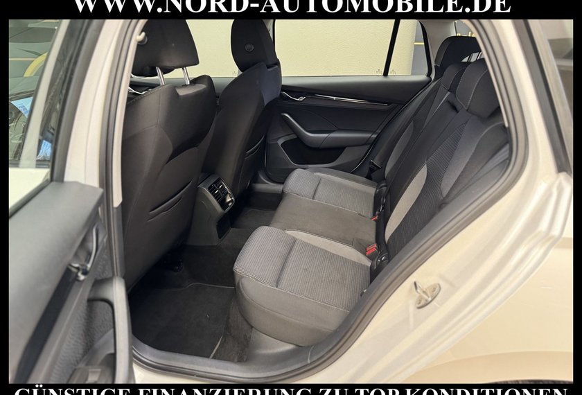 Skoda Octavia Octavia iV Combi Ambition 1.4 TSI DSG Virt.Cockp