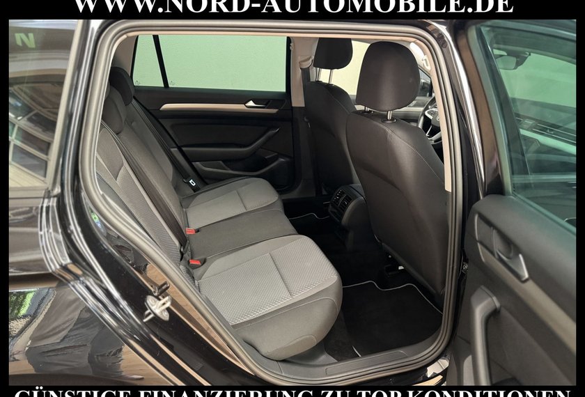 Volkswagen Passat Variant Passat Variant 2.0 TDI DSG AHK/Kamera/Navi/LED
