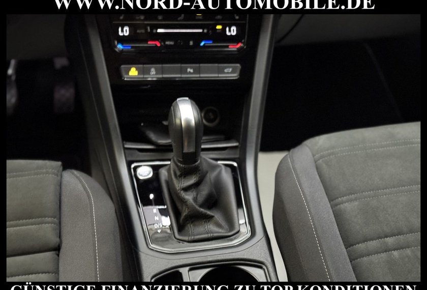 Volkswagen Touran Touran R-Line 2.0 TDI DSG Dig.Cockpit/Kamera/LED
