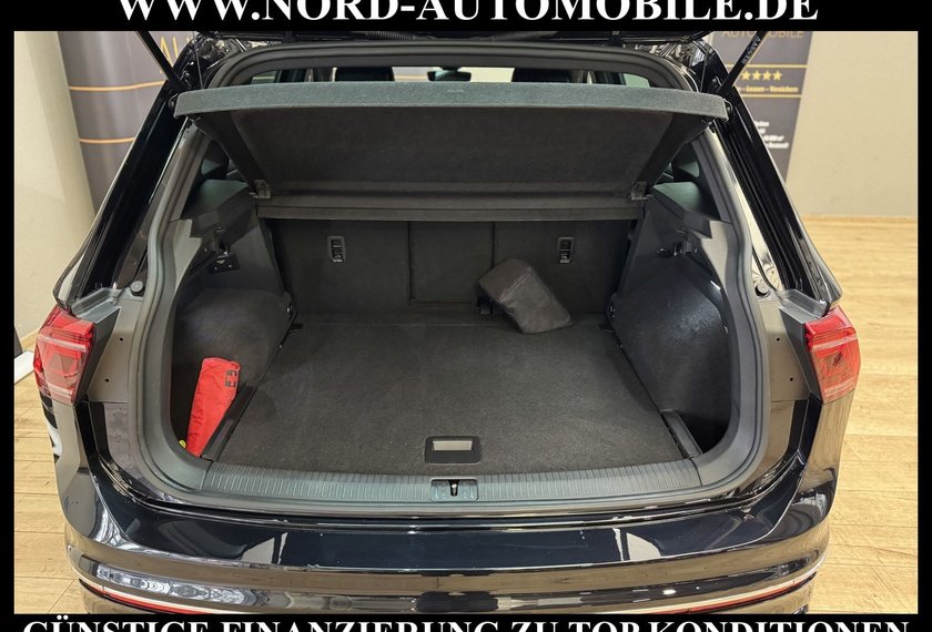 Volkswagen Tiguan Tiguan R-Line 4MOT 2.0 TSI DSG Kamera/Matrix/19