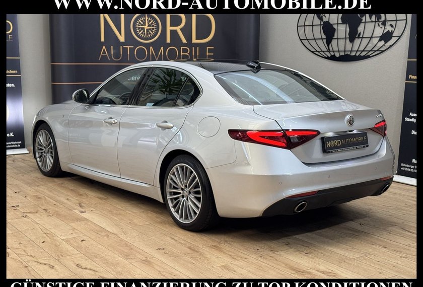 Alfa Romeo Giulia Giulia 2.2 JTDM LUSSO TI *PANO*LEDER*ACC*UPE:56*
