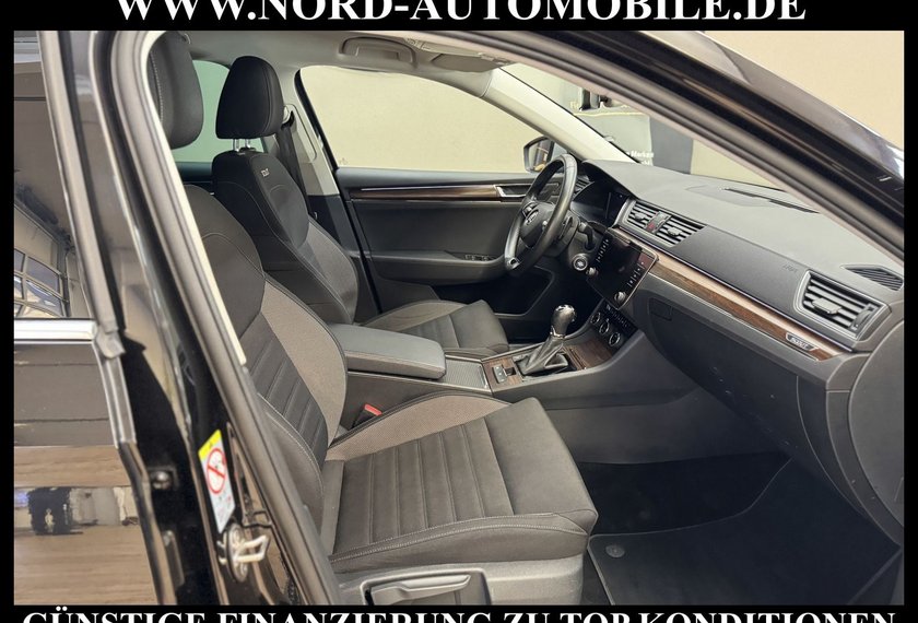Skoda Superb Superb Scout Combi 2.0 TDI DSG Kamera/Virt.Cockp
