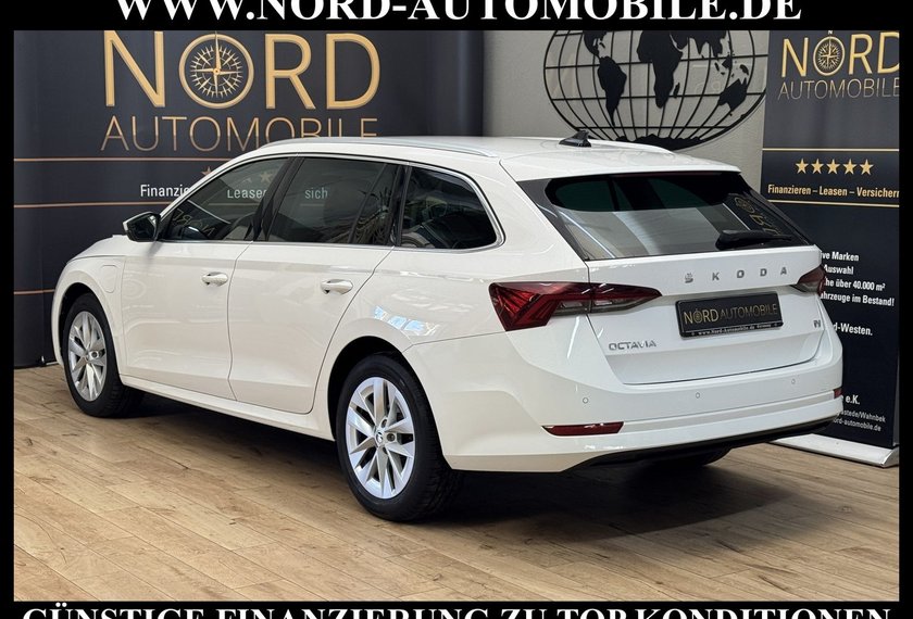 Skoda Octavia Octavia iV Combi Style 1.4 TSI DSG Head-Up/Matri