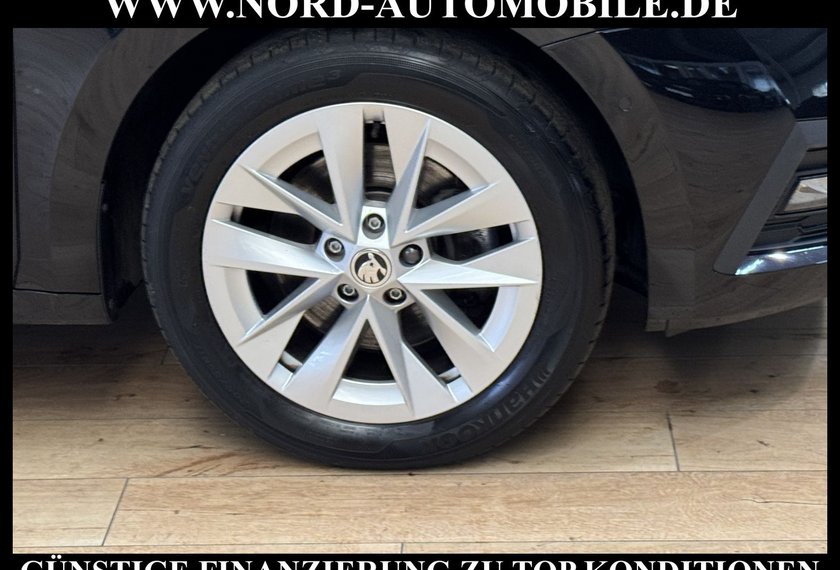 Skoda Octavia Octavia iV Combi Ambition 1.4 TSI DSG Kamera/LED