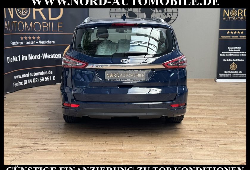 Ford S-Max S-MAX 2.0 EB TITANIUM *AHK*NAVI*SHZ*UPE:46