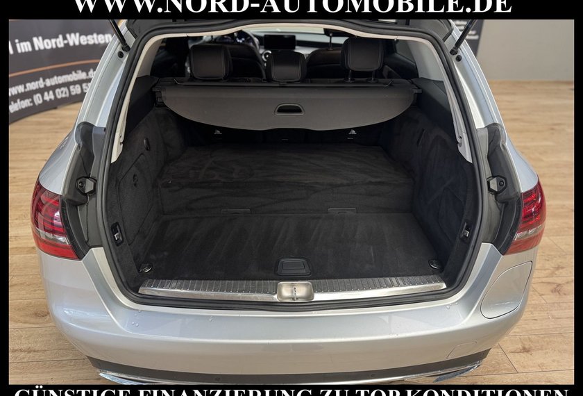 Mercedes-Benz C 300 C 300 T de 9G-Tronic Leder*Navi*LED*APS*AHK*18''