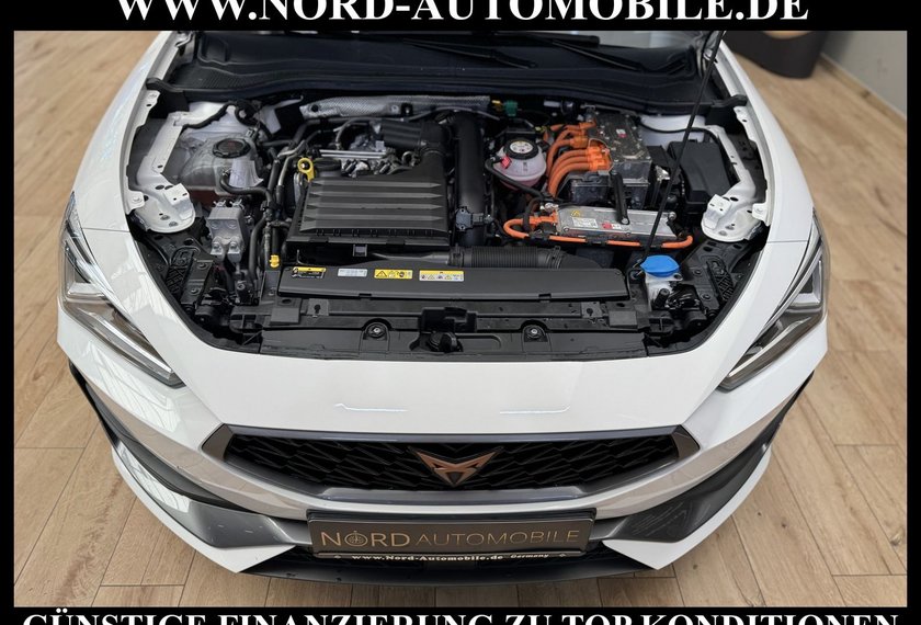 Cupra Leon Leon 1.4 TSI e-Hybrid DSG Kamera/18/Navi/