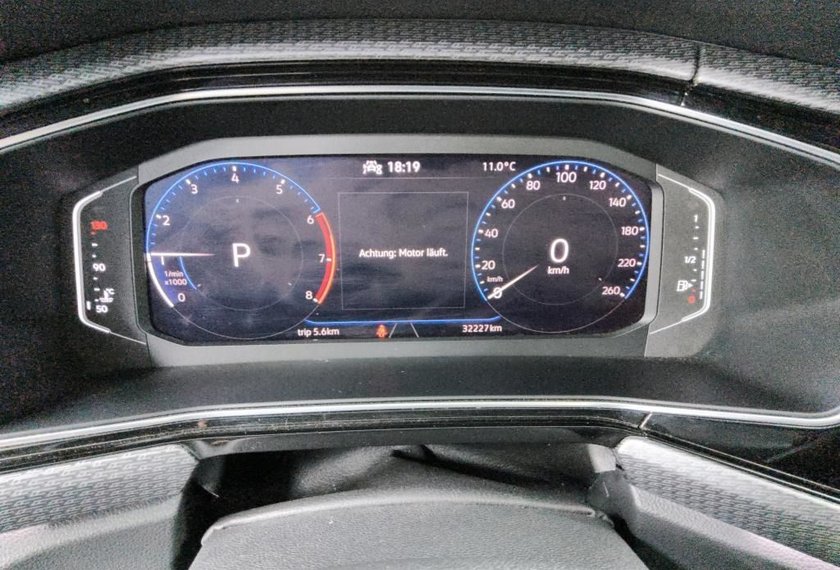 Volkswagen T-Cross T-Cross R-Line 1.0 TSI DSG Kamera/LED/18/Navi