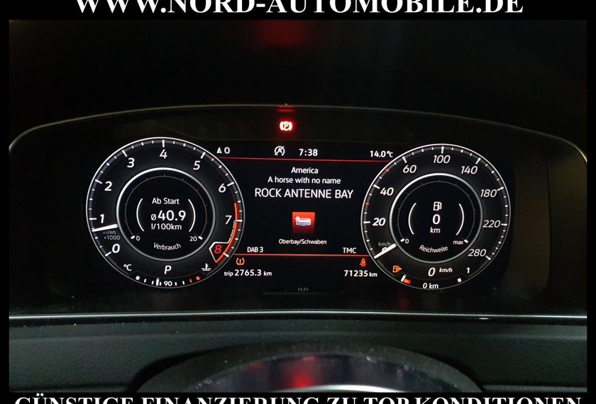 Volkswagen Golf Golf GTI Performance 2.0 TSI DSG Leder/18/Dig.Co
