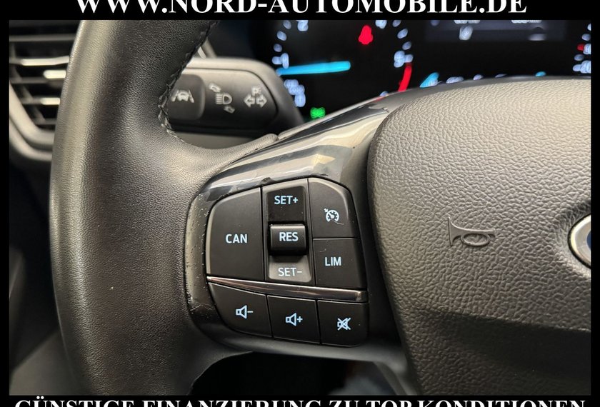 Ford Focus Focus Turnier 1.5 EB Titanium *LED*AHK*KAM*SHZ*