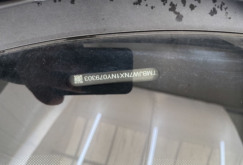 Skoda Octavia Octavia iV Combi Ambition 1.4 TSI DSG Kamera/LED