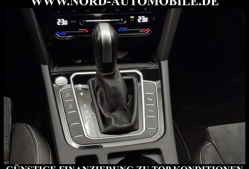 Volkswagen Passat Variant Passat Variant Elegance 2.0 TDI DSG Teilleder