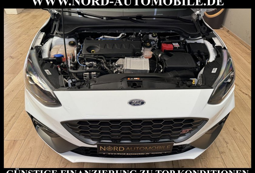 Ford Focus Focus Turnier 2.0 EB ST *RECARO*PANO*MATRIX*HUD*